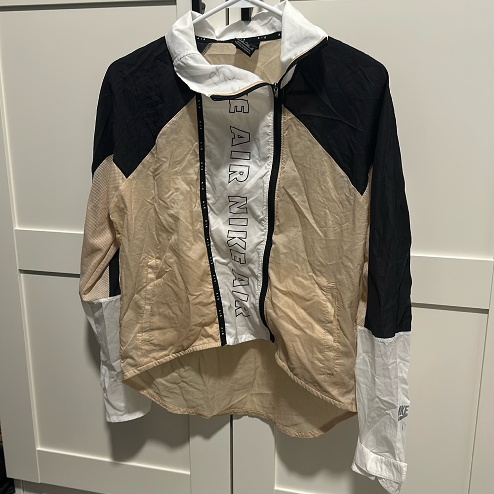 Nike air wind jacket
